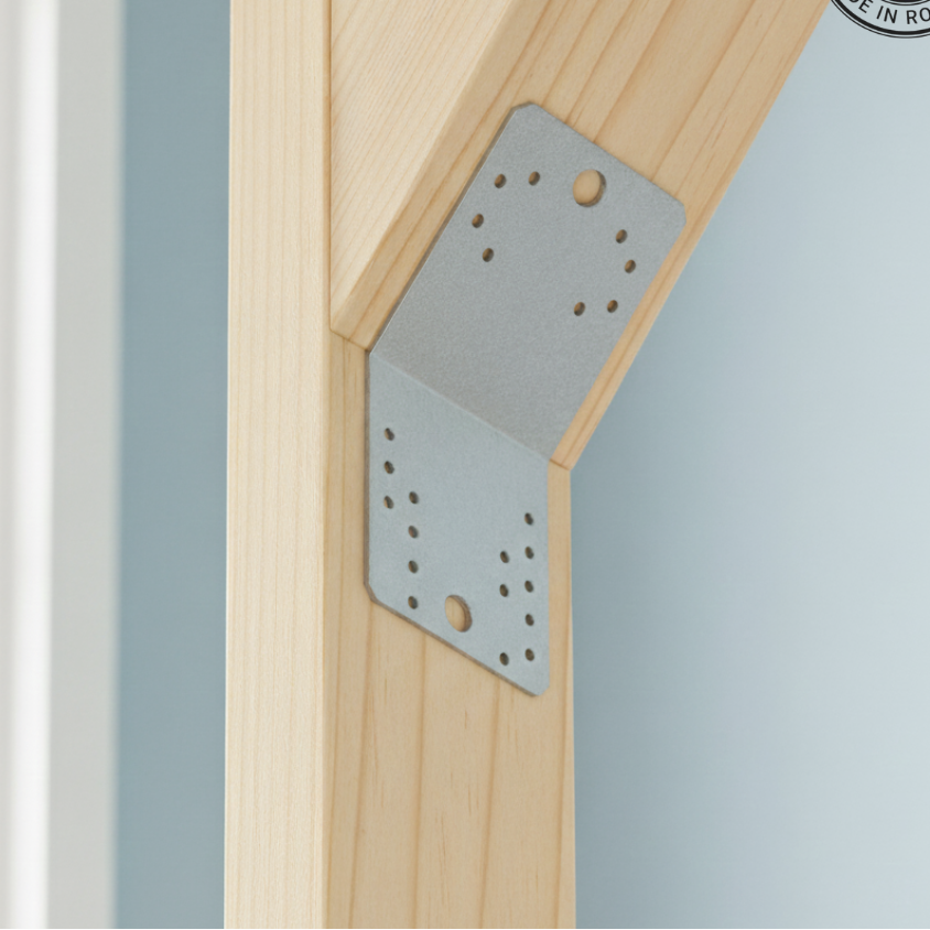 Vinclu 135 grade 70x70x55mm (grosime 2mm )